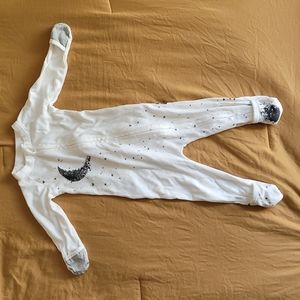 Goumi Kids Many Moons Sleeper